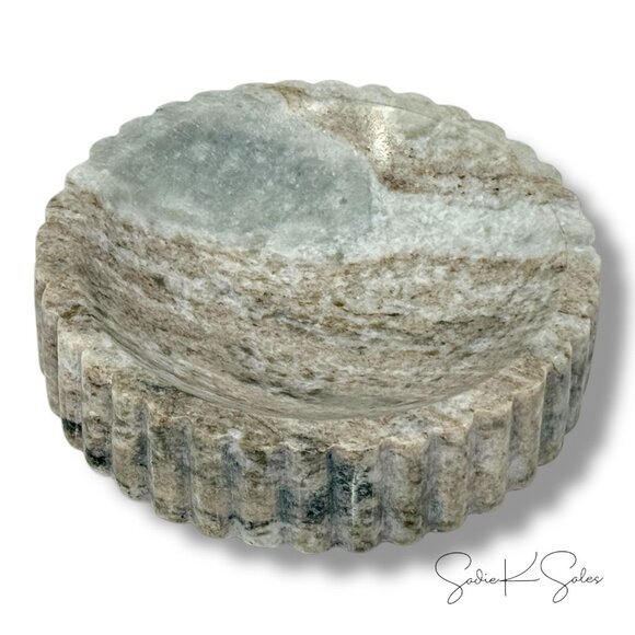 Scalloped Round Marble Dish – Threshold Studio McGee - Target 2023 - Picture 4 of 7